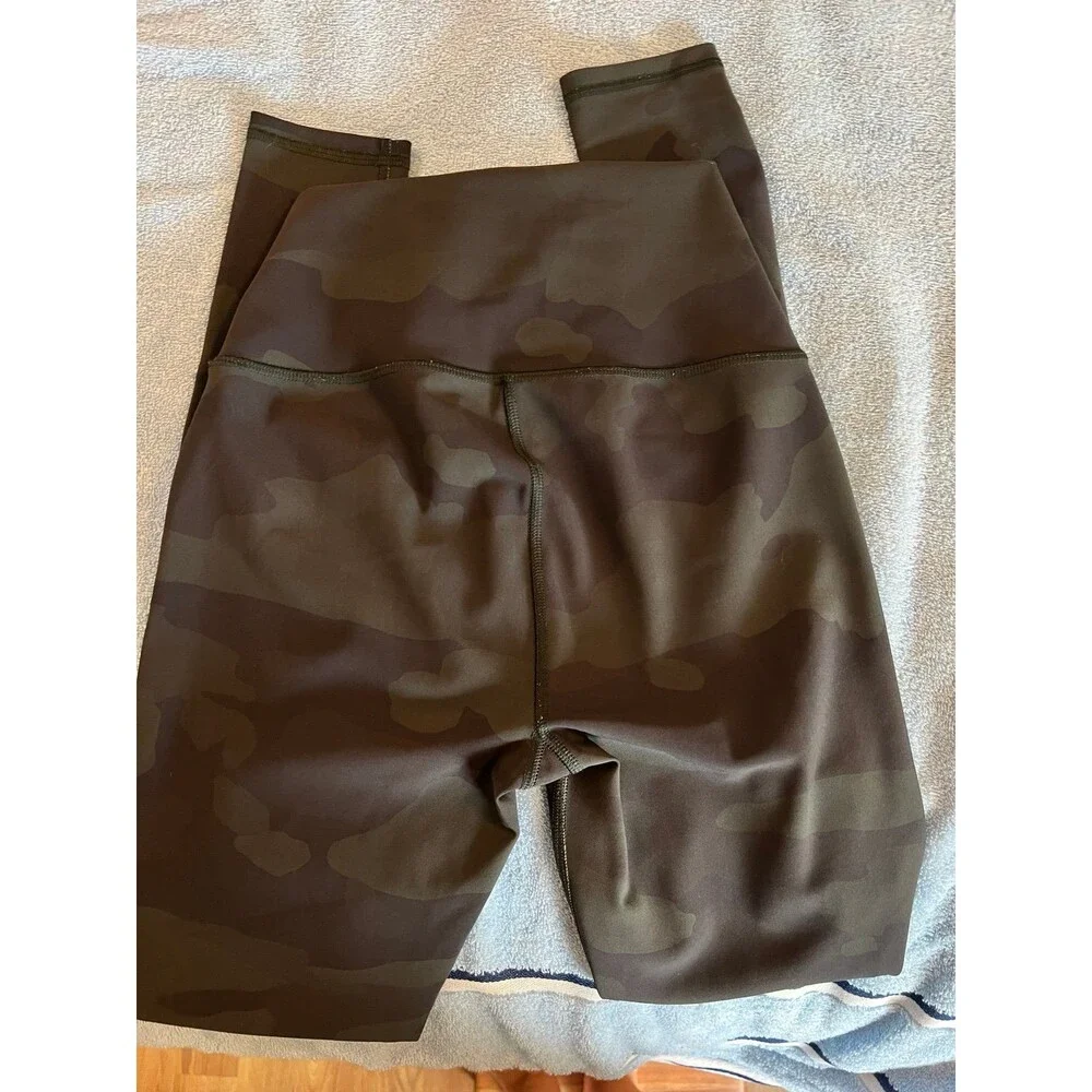 Alo High-Waist Camo Vapor Legging XS